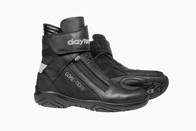 everyday motorcycle boots