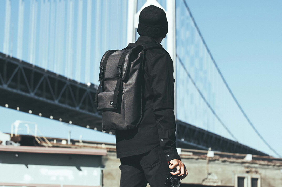 best minimalist travel backpack