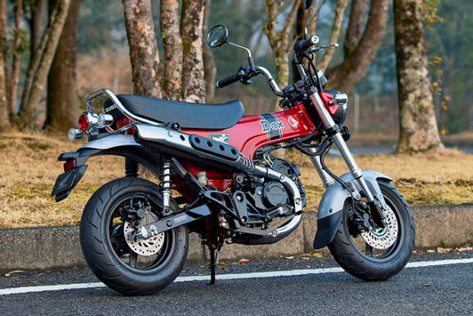 2023 Honda ST125 Dax | HiConsumption