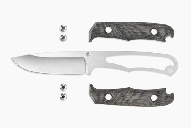Chris Reeve Knives Inyoni & Backpacker Fixed Blade Knives | HiConsumption