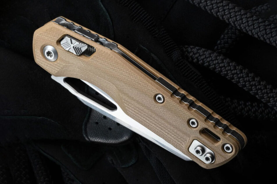 Microtech Standard Issue Knife | HiConsumption