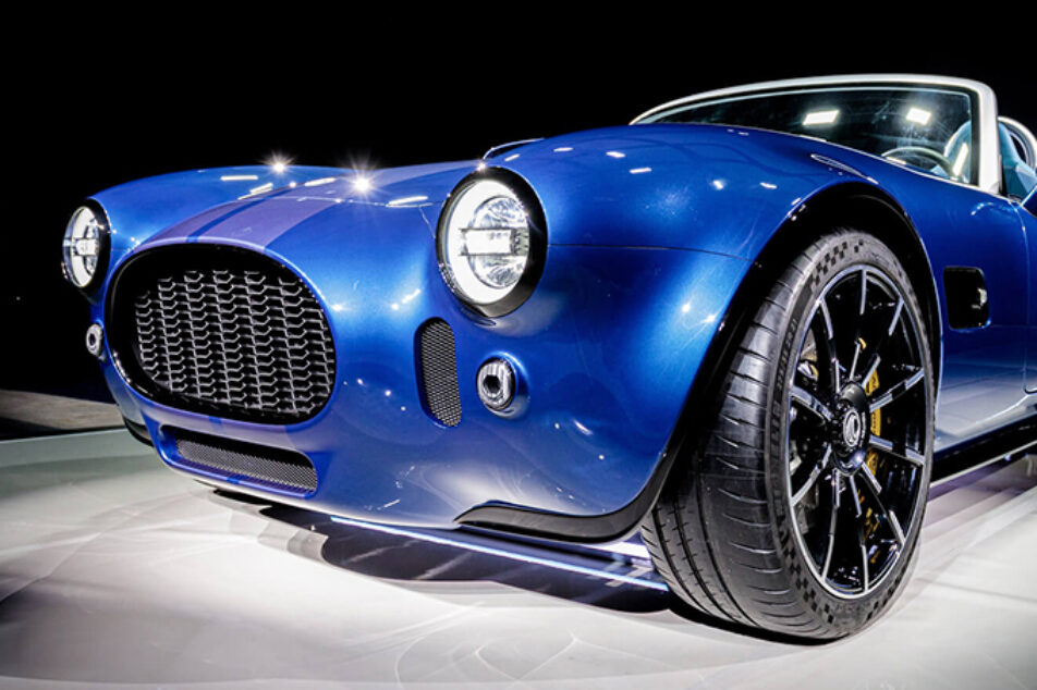 AC Cars' 2024 Cobra GT Roadster Is Modeled After the '60s Sports Car ...
