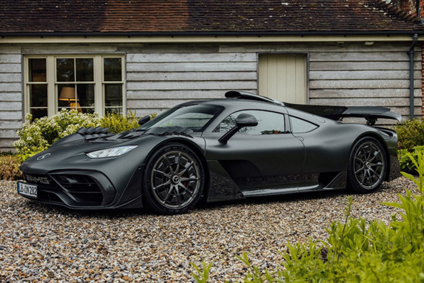 The Absolute Fastest Hybrid Supercars In The World, Ranked | HiConsumption