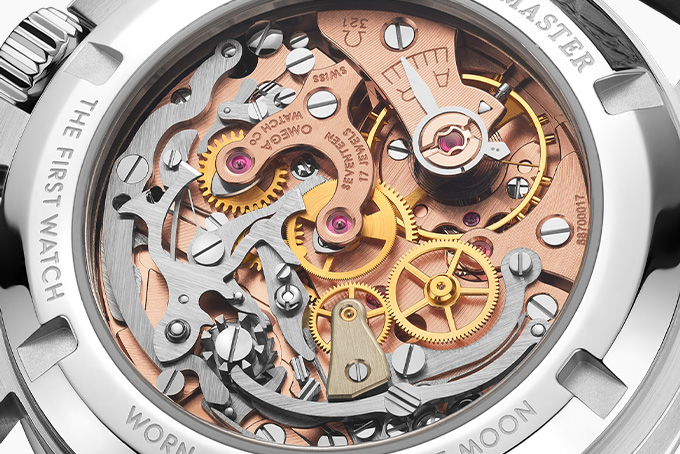 Omega Gives a Platinum Case and Bracelet to the Speedmaster Caliber 321 ...