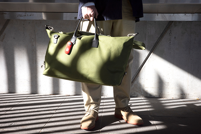 Knog's Tamper-Proof Bag Tracker Could Be the Last Luggage Tag You'll ...