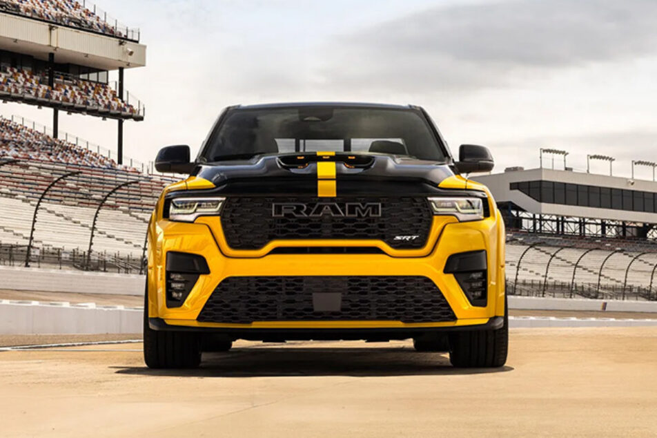 Ram Revived the 2027 Rumble Bee as a 777-HP Street Truck Gunning for ...