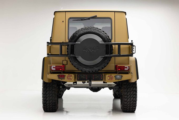 2000 Mercedes Benz G500 4