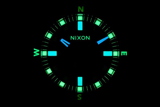 Nixon Oco 44 5