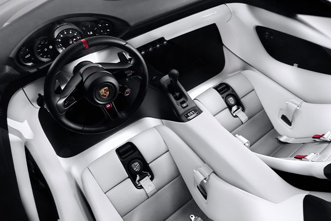 Porsche Mission S 8