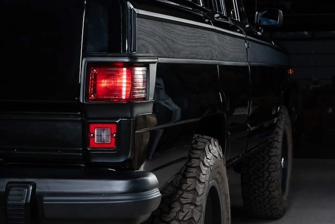 Vigilante 1979 Jeep Wagoneer The Blacked Out 5