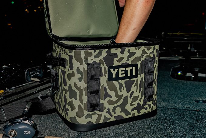Yeti Olive Camo Collection 1
